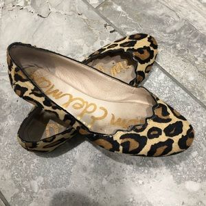 Same Edelman leopard flat